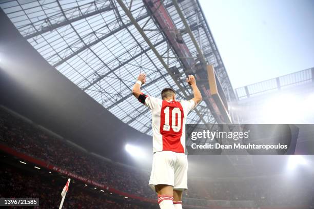 Dusan Tadic of Ajax prepares to take a corner during the Dutch Eredivisie match between Ajax and sc Heerenveen at Johan Cruijff Arena on May 11, 2022...