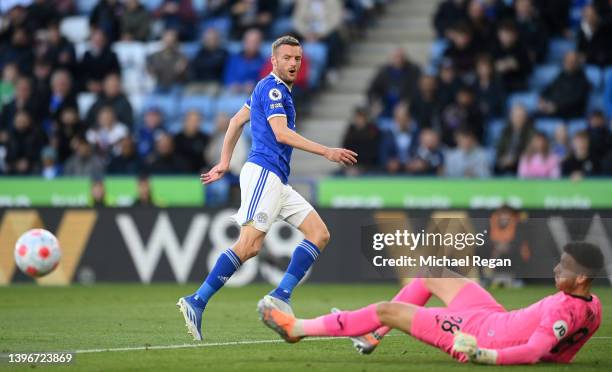 Jamie Vardy of Leicester City reacts after having a shot saved by Angus Gunn of Norwich City during the Premier League match between Leicester City...