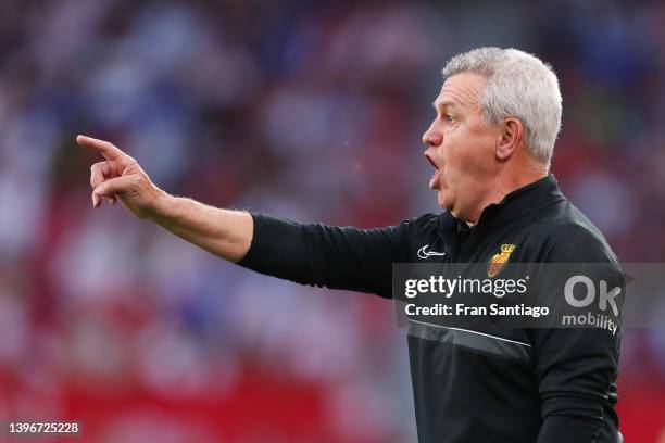 Javier Aguirre, Head Coach of RCD Mallorca gives instructions during the La Liga Santander match between Sevilla FC and RCD Mallorca at Estadio Ramon...