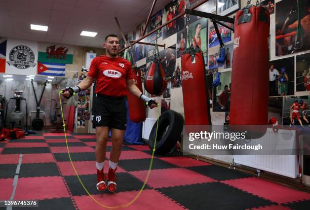 Welsh boxer Liam Williams warms up ahead of a a training session at his local boxing Gym on May 11, 2022 in Maerdy, Wales.