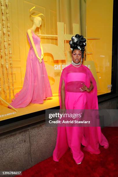 Shea Couleé attends RuPaul's Drag Race All Stars 7 Saks Fifth Avenue window display Ruveal and red carpet at Saks Fifth Avenue on May 11, 2022 in New...