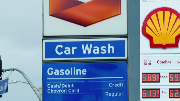 Shell Angeles 399 Shell Gas Pump Stock Videos, Footage, & 4K Video Clips - Getty Images