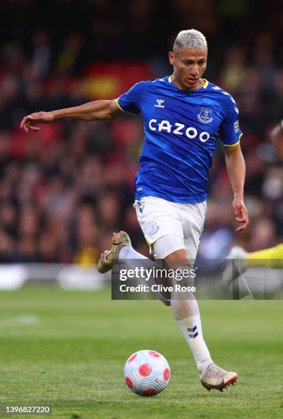 Richarlison of Everton runs with the ball during the Premier League match between Watford and Everton at Vicarage Road on May 11, 2022 in Watford,...