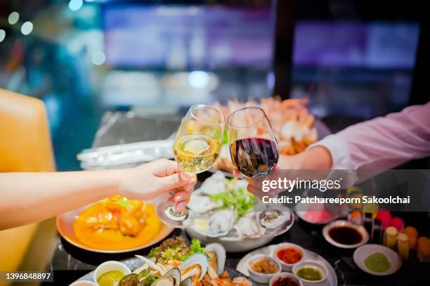 cheers the meal - wine home delivery stock pictures, royalty-free photos & images