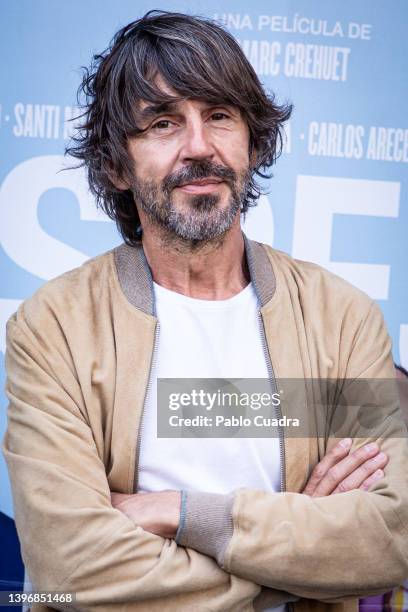 Actor Santi Millan attends the 'Espejo, Espejo' photocall at the Renoir Princesa Cinemas on May 12, 2022 in Madrid, Spain.