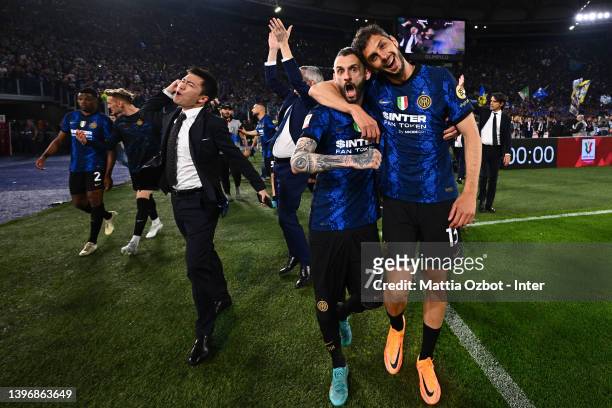 Marcelo Brozovic of FC Internazionale and Andrea Ranocchia of FC Internazionale celebrate after winning the Coppa Italia Final match between Juventus...