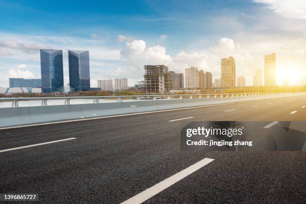 1,217 Highway Side Of The Road Stock Photos, High-Res Pictures, and ...
