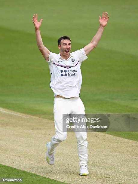 Toby Roland-Jones of Middlesex appeals unsucesfully for the wicket of Haseeb Hameed of Nottinghamshire during Day One of the LV= Insurance County...