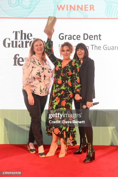 Grace Dent is presented with the Restaurant Writer Award by Angela Hartnett and Claudia Winkleman at the Fortnum & Mason Food and Drink Awards at The...