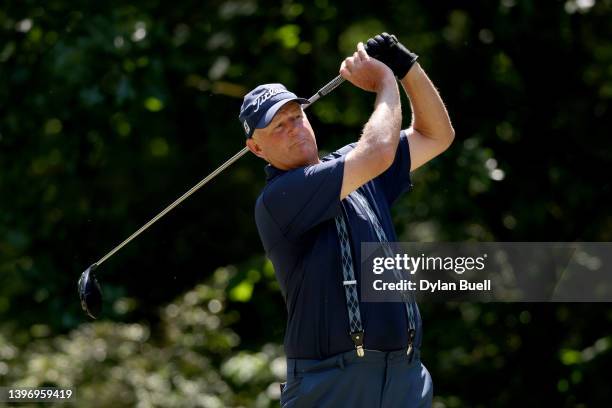 Sandy Lyle of Scotland plays his shot from the sixth tee during the first round of the Regions Tradition at Greystone Golf and Country Club on May...