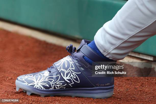 2,219 Old Baseball Cleats Stock Photos, High-Res Pictures, and Images -  Getty Images