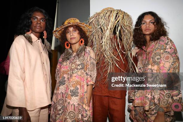 1,273 First Nations Fashion And Design Stock Photos, High-Res Pictures ...