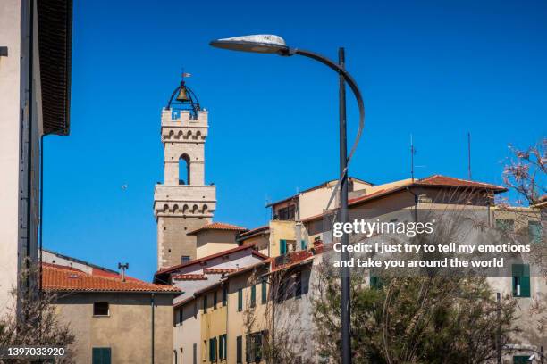 piombino and promontory - leghorn, tuscany, italy - port of leghorn - fotografias e filmes do acervo