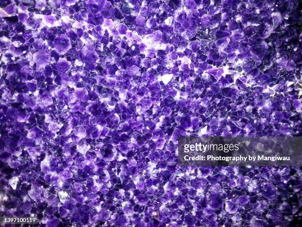 amethyst crystal purple wallpaper - geode stock pictures, royalty-free photos & images