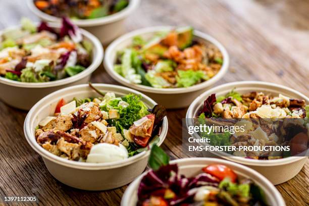 takeaway food ready to eat on a table - healthy dishes no people stock-fotos und bilder