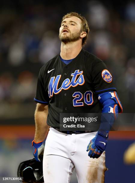 Pete Alonso of the New York Mets reacts after flying out to end the eighth inning against the Seattle Mariners at Citi Field on May 13, 2022 in the...