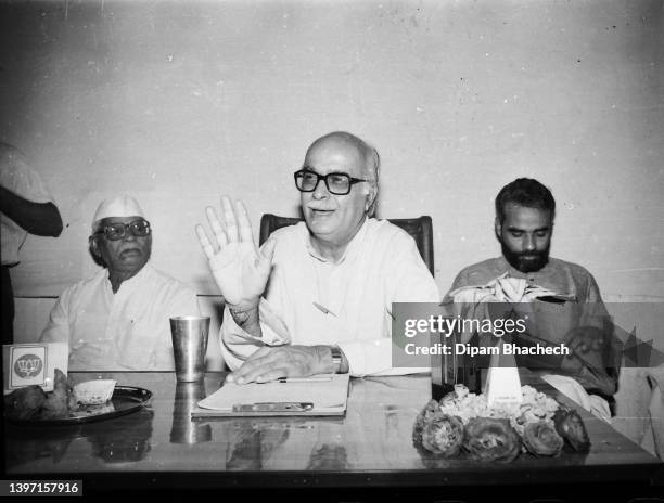 Lal Krishna Advani along with Narendra Modi addressing Prerss conference at Ahmedabad Gujarat India on 12th November 1989.