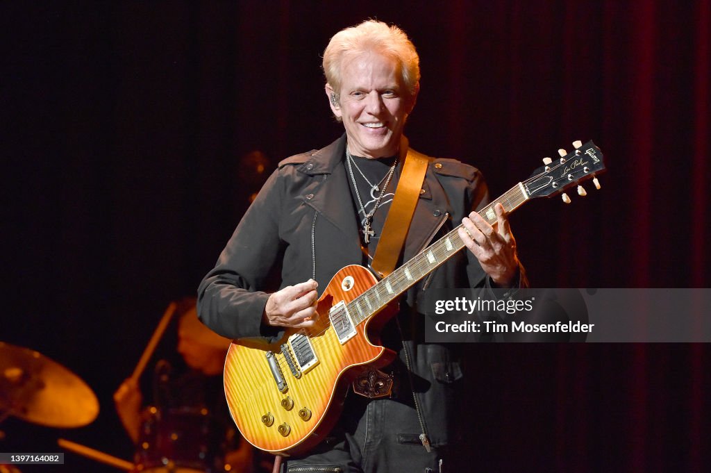 Don Felder & Dave Mason Perform At The Bob Hope Theatre