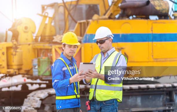 437 Pile Drivers Stock Photos, High-Res Pictures, and Images - Getty Images