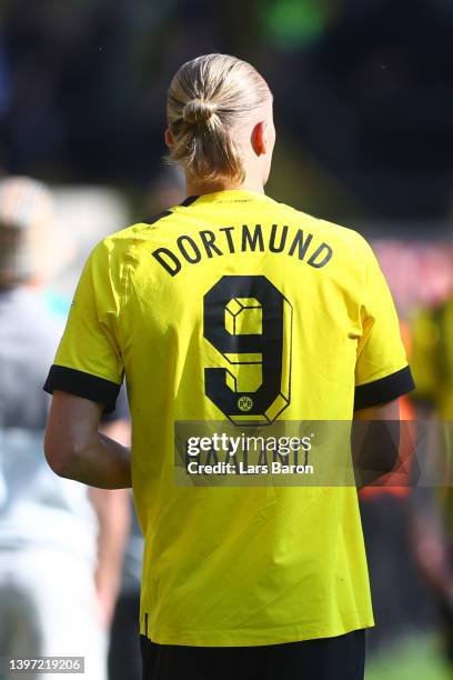 Erling Haaland of Borussia Dortmund leaves the field following the Bundesliga match between Borussia Dortmund and Hertha BSC at Signal Iduna Park on...