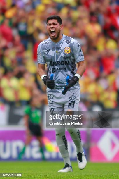 Santiago Ramirez goalkeeper of Morelia reacts during the final second leg match between Atletico Morelia and Cimarrones as part of the Torneo Grita...