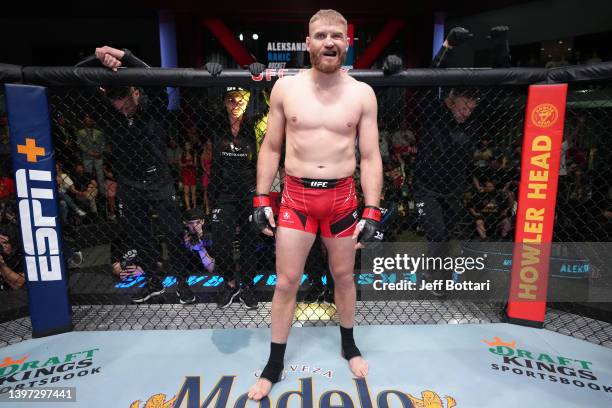 Jan Blachowicz of Poland prepares to fight Aleksandar Rakic of Austria in a light heavyweight fight during the UFC Fight Night event at UFC APEX on...
