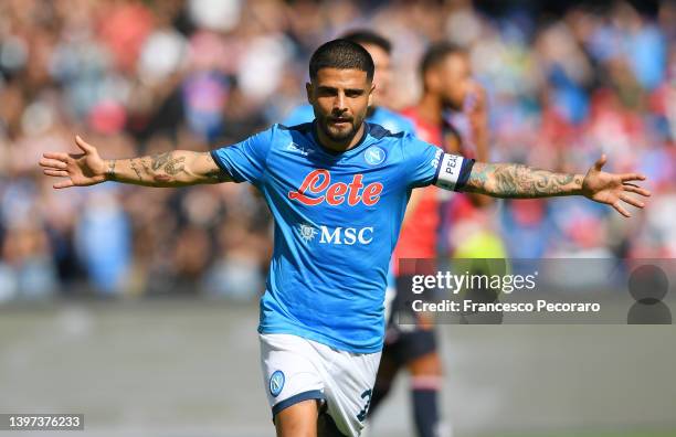 Lorenzo Insigne of SSC Napoli celebrates scoring their side's second goal from a penalty during the Serie A match between SSC Napoli and Genoa CFC at...