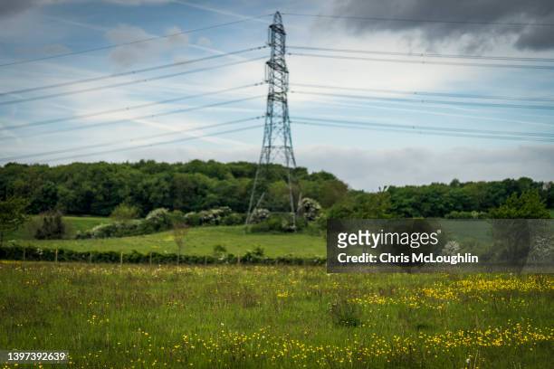 electric pylon in the distance - pontefract stock-fotos und bilder