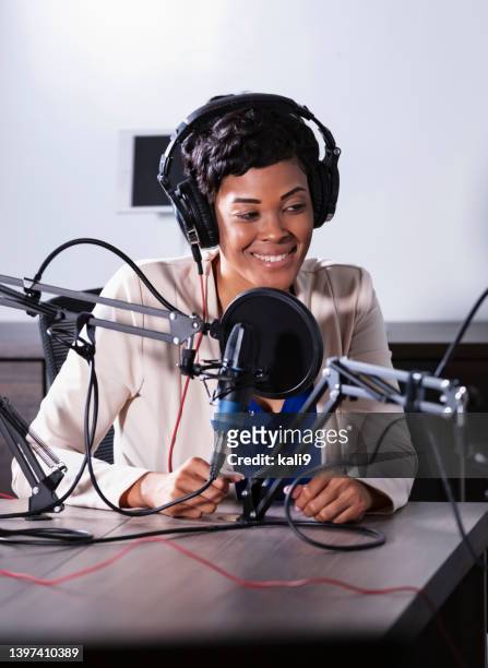 african-american woman hosting a podcast - florida media stock pictures, royalty-free photos & images