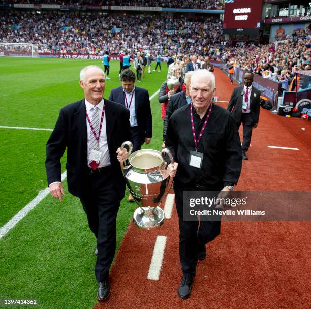 Allan Evans Aston Photos et images de collection - Getty Images