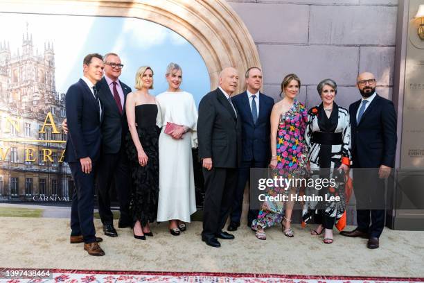 Jason Cassidy, Hugh Bonnevile, Laura Carmichael, Elizabeth McGovern, Julian Fellowes, Kevin Doyle, Raquel Cassidy, Phyllis Logan, and Peter Kujawski...