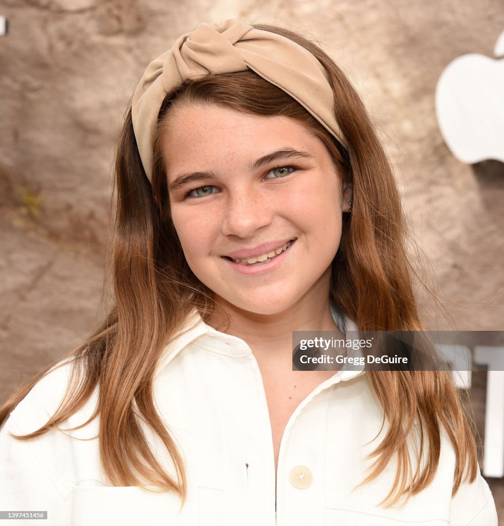 Ffgff Raegan Revord attends the Los Angeles Premiere Of Apple TV+'s... News ...