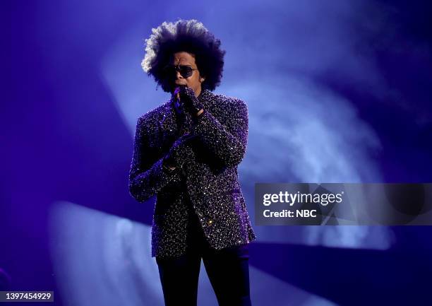 May 15: 2022 BILLBOARD MUSIC AWARDS -- Pictured: Maxwell performs on stage during the 2022 Billboard Music Awards held at the MGM Grand Garden Arena...