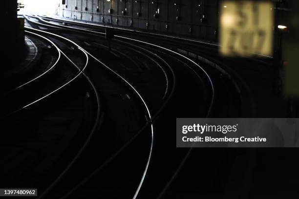 railway tracks - train tracks end stock pictures, royalty-free photos & images