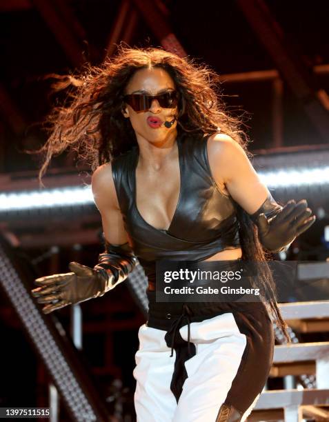 Singer Ciara performs during the 2022 Lovers & Friends music festival at the Las Vegas Festival Grounds on May 15, 2022 in Las Vegas, Nevada.