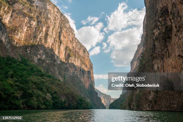 scenic view of sumidero canyon in chiapas, mexico - mexican culture stock pictures, royalty-free photos & images
