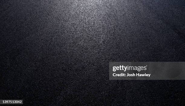 asphalt road backgrounds - asphalt stockfoto's en -beelden