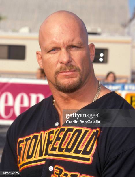 Steve Austin attends First Annual Teen Choice Awards on August 1, 1999 at the Barker Hanger at the Santa Monica Airport in Santa Monica, California.