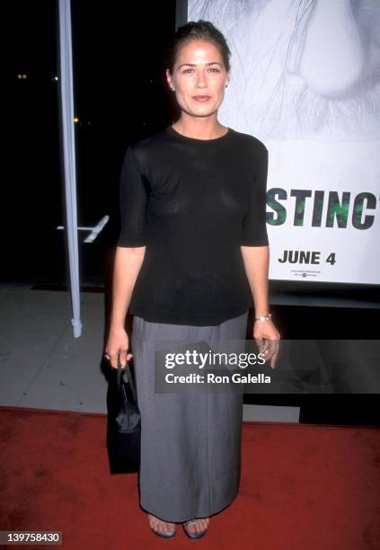 Actress Maura Tierney attends the premiere of "Instinct" on June 1, 1999 at the Director's Guild Theater in Hollywood, California.