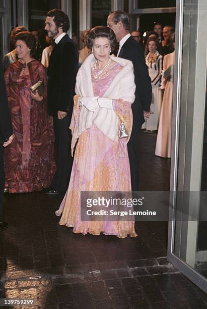 Queen Elizabeth II opens the National Theatre on the South Bank in London, 25th October 1976.
