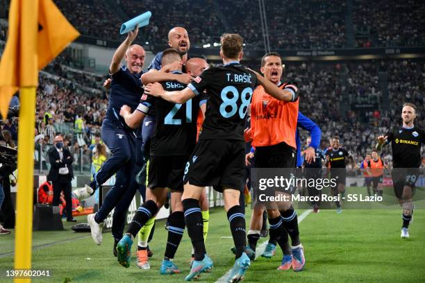 Sergej Milinkovic Savic of SS Lazio celebrates a second goal with his team mates during the Serie A match between Juventus and SS Lazio at Allianz...