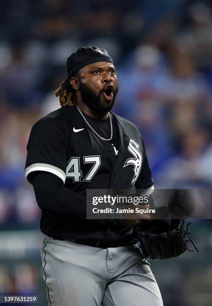 Johnny Cueto of the Chicago White Sox reacts after an out during the 6th inning of the game against the Kansas City Royals at Kauffman Stadium on May...