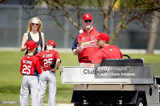 20 Stephanie Mcgwire Stock Photos, High-Res Pictures, and Images