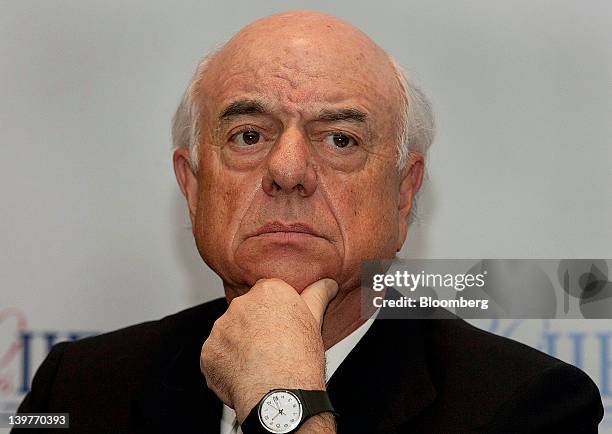 Francisco Gonzalez, chairman and chief executive officer of Banco Bilbao Vizcaya Argentaria SA, listens at a news conference ahead of the Group of 20...