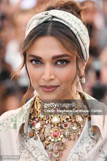 Deepika Padukone attends the photocall for the Jury during the 75th annual Cannes film festival at Palais des Festivals on May 17, 2022 in Cannes,...