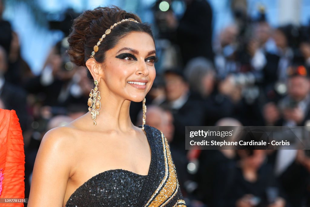 "Final Cut (Coupez!)" & Opening Ceremony Red Carpet - The 75th Annual Cannes Film Festival