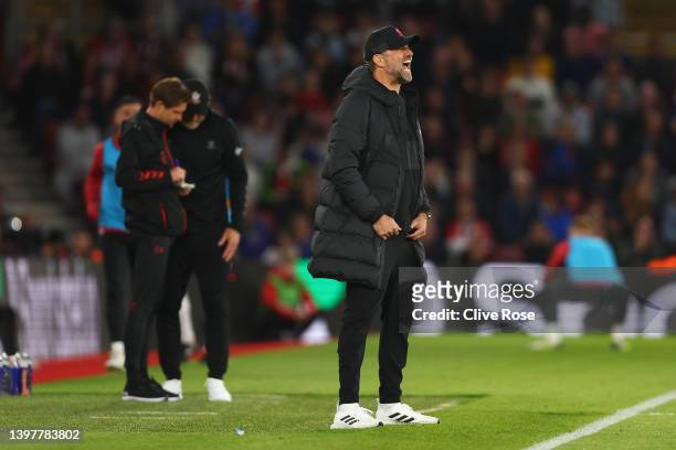Jurgen Klopp, Manager of Liverpool reacts during the Premier League match between Southampton and Liverpool at St Mary's Stadium on May 17, 2022 in...