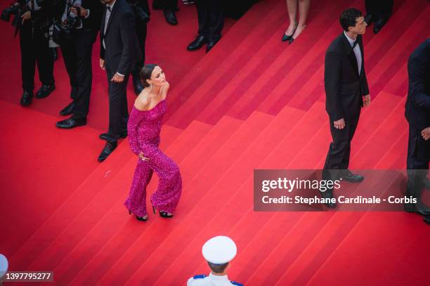 Bérénice Bejo attends the screening of "Final Cut " and opening ceremony red carpet for the 75th annual Cannes film festival at Palais des Festivals...