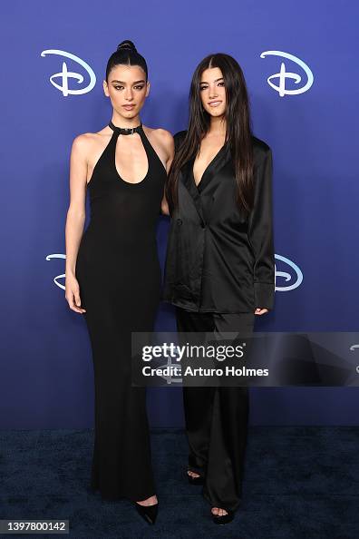 Dixie D'Amelio and Charli D'Amelio attend the 2022 ABC Disney Upfront