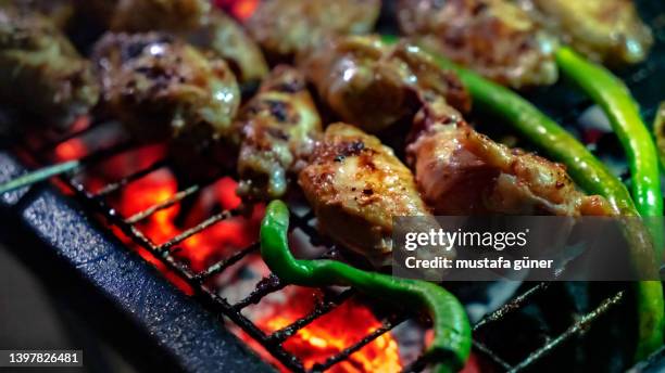 grilled charcoal chicken wings - white meat stock pictures, royalty-free photos & images